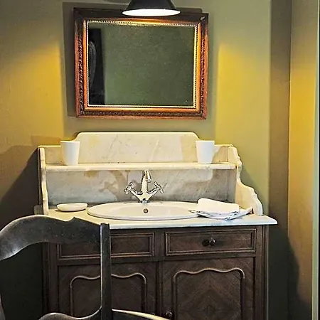 Bed & Breakfast La Singuliere