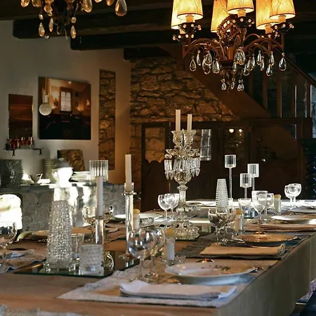 La Singuliere Bed & Breakfast *